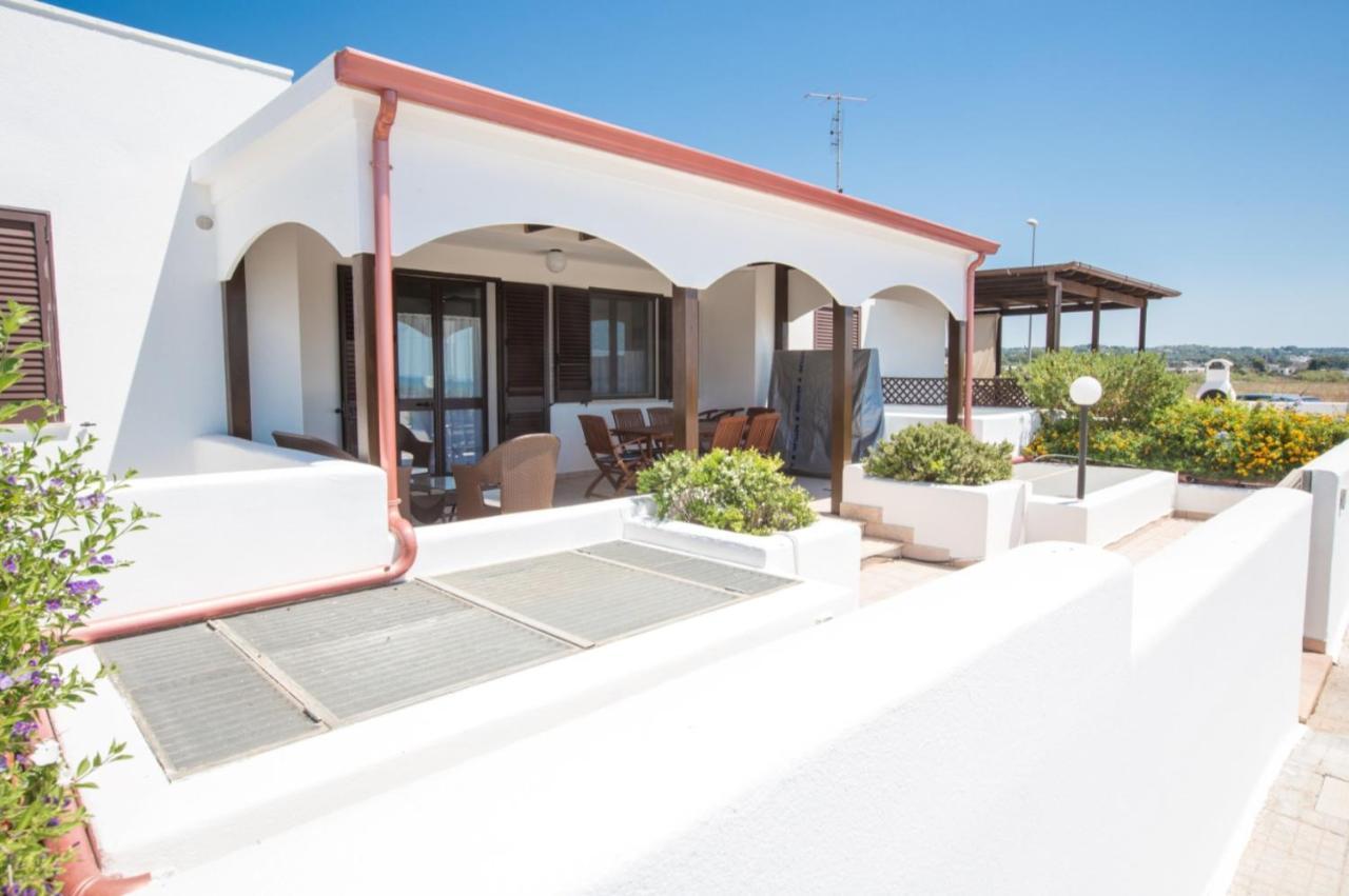 Villa Maldive Del Salento Marina Di Pescoluse Exterior photo